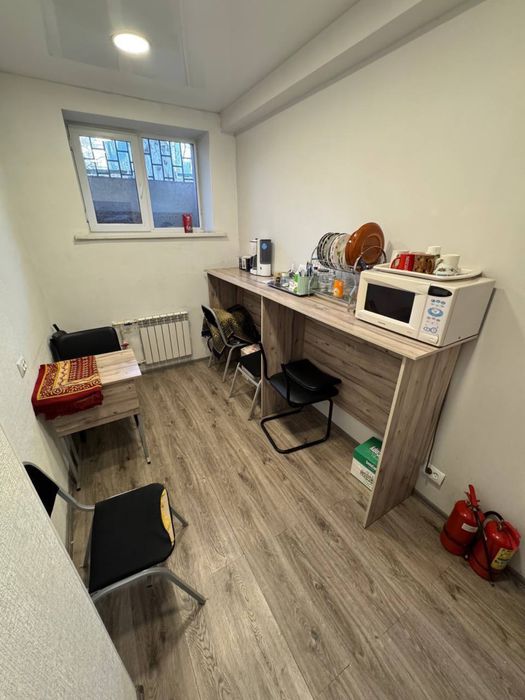 Продаётся нежилое помещение в центре Ташкента ориетир улица Чехова 33д