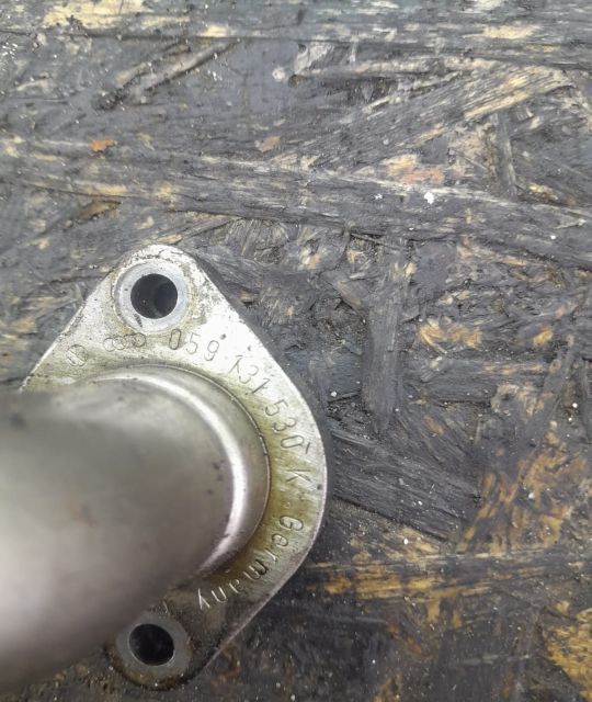 Conducta racire gaze egr 059131530k 3.0 tdi CLAB CDU Audi A8 D4/4H seria