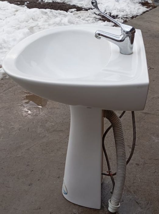 Продам раковину срочно