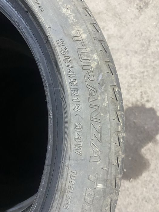 Продам шины Комплект Бринштон