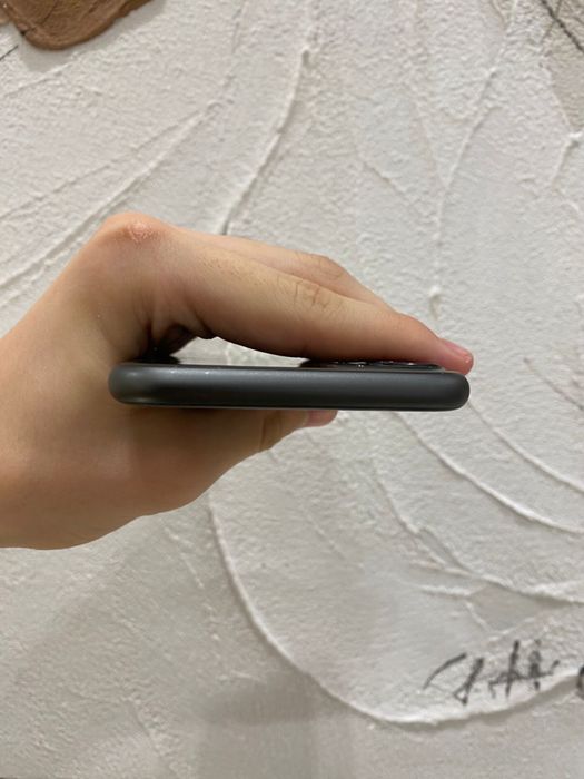 Iphone 11 в идеальном состоянии