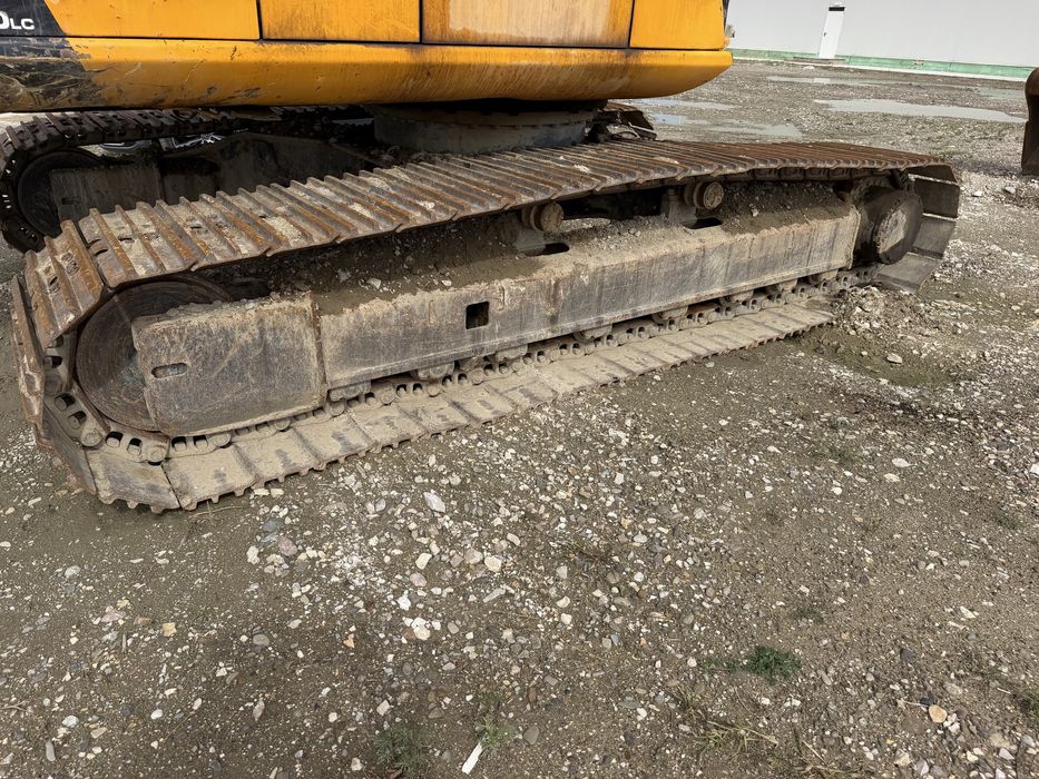 Excavator JCB220