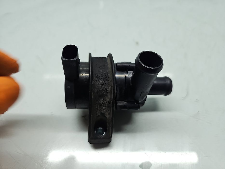 Pompa recirculare apa Skoda Roomster Praktik (5J) [Fabr 2006-2015] 1K0