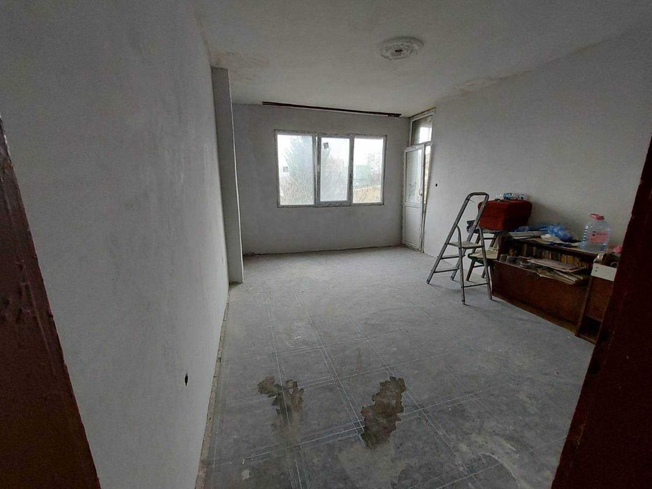 Продава се Двустаен апартамент в Омуртаг - 55 кв.м за 556 €/кв.м - Снимка #6