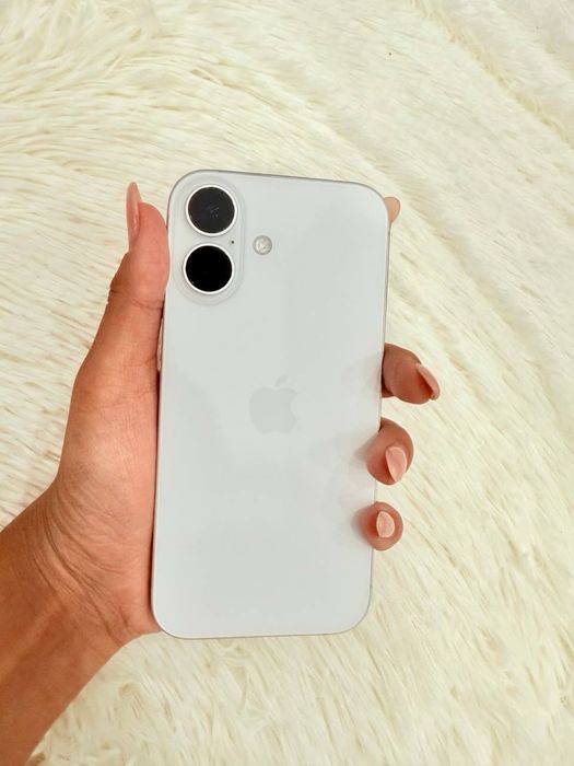 Продается Iphone 16 128gb в отличном состоянии