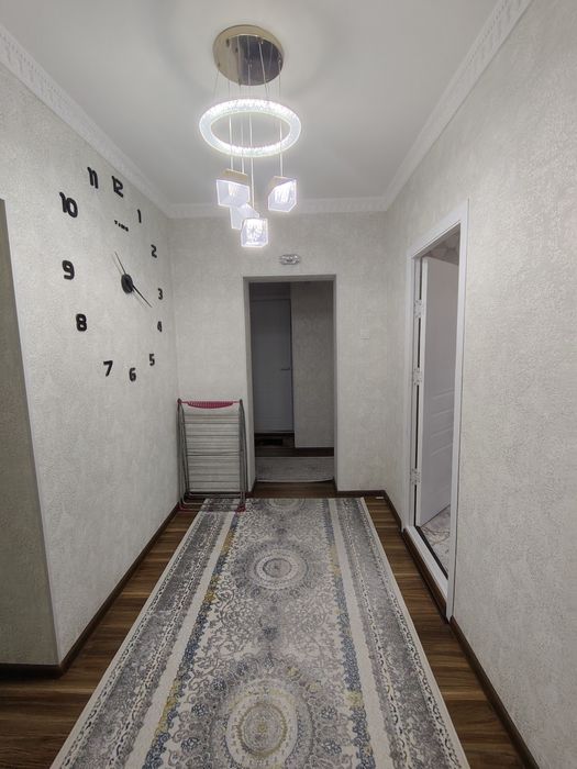 Продается 4 комнатная квартира