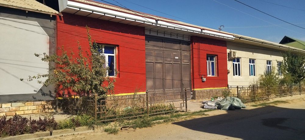 Нарпай 2 булим ховли сотилади