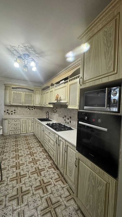 Продам кухонный гарнитур