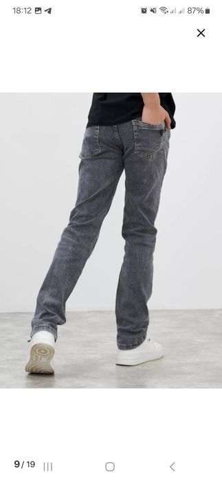 Продам джинсы на мальчика 11 лет