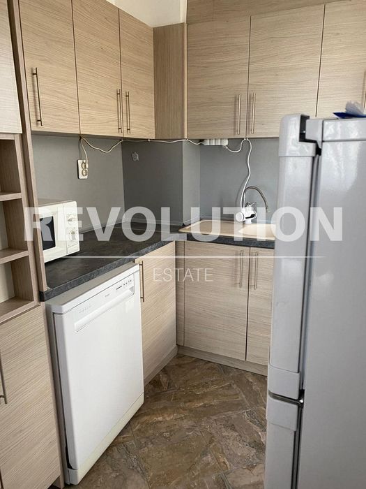 Дава се под наем Тристаен апартамент в Варна, Нептун - 90 кв.м за 400 € - Снимка #2