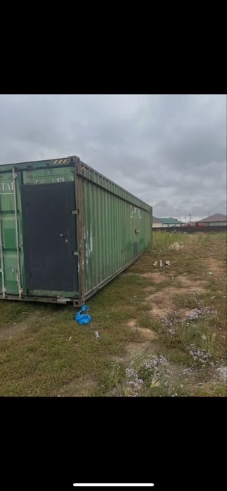 Контейнер морской