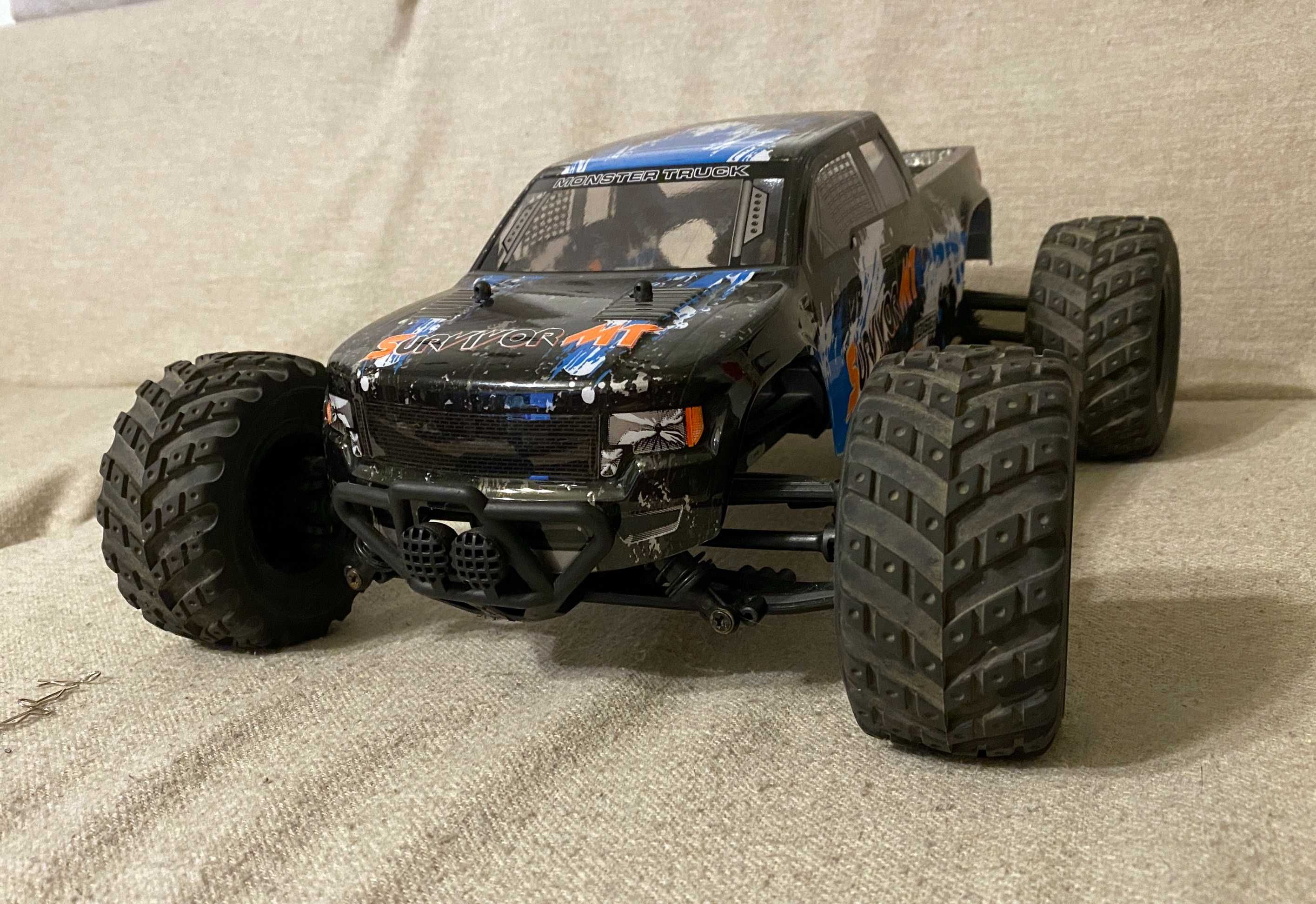 Survivor mt hot sale rc car