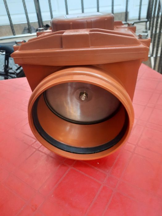 Обратная новая клапин 150 мм канализатси