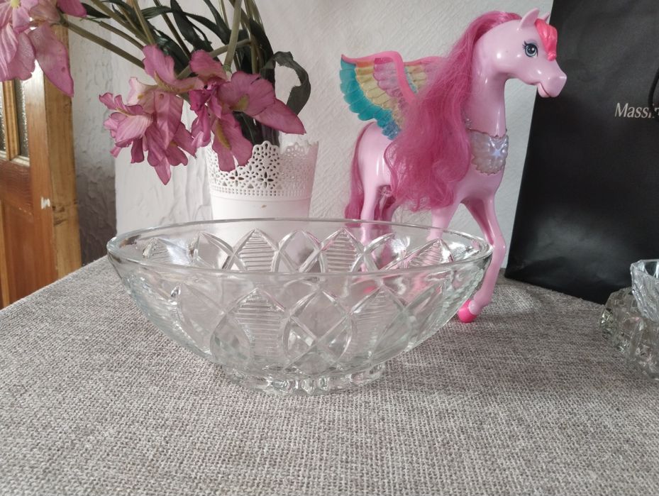 Посуда из советских времён.