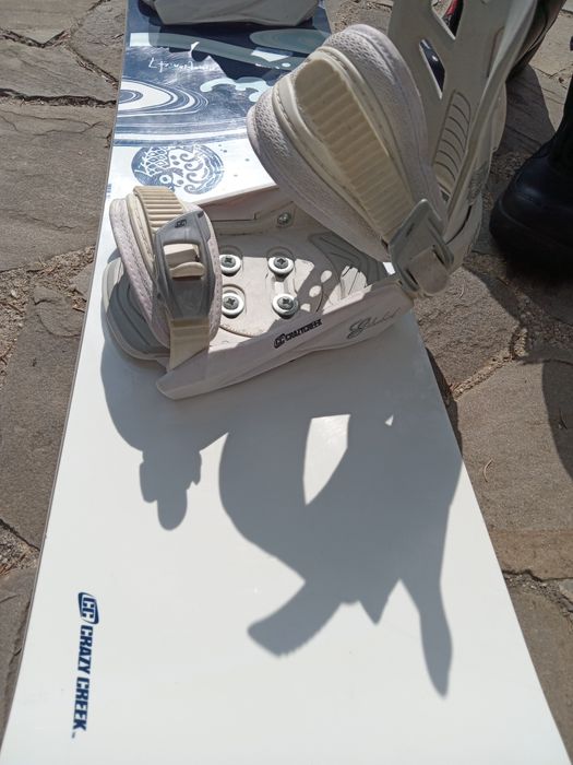 Placă snowboard Crazy Creek cu legături și boots