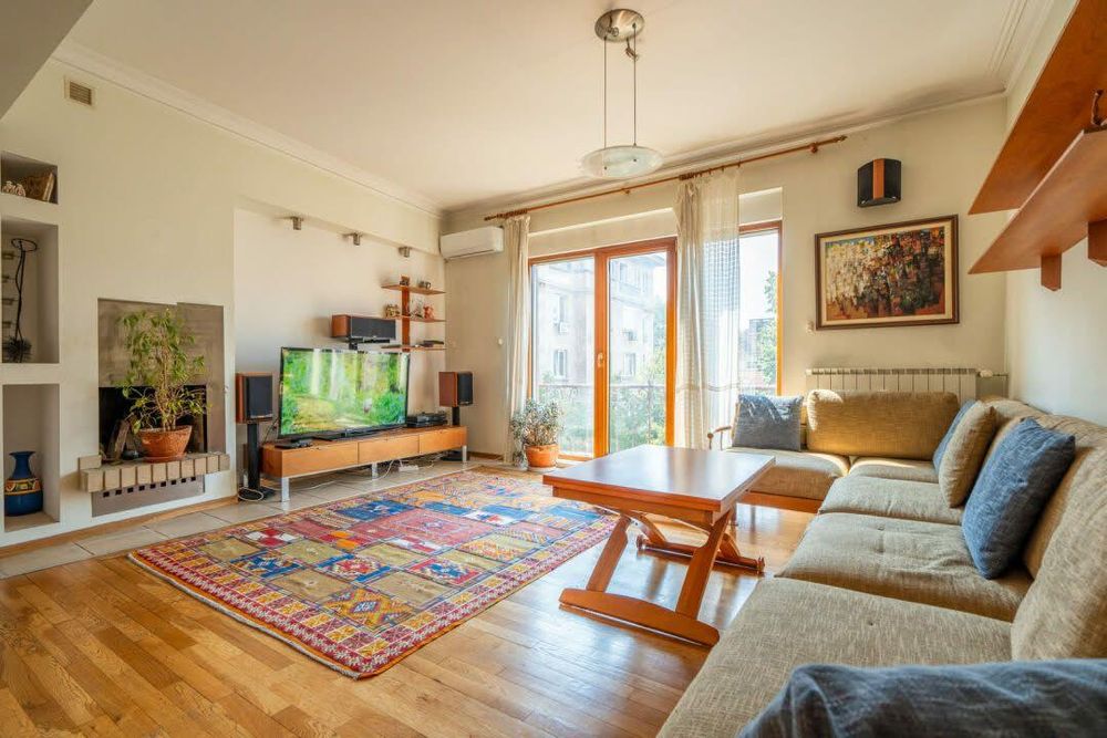 Четиристаен, под наем, Център-НДК