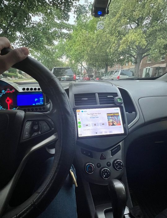 Navigatie android Chevrolet Aveo Waze YouTube GPS USB Carplay