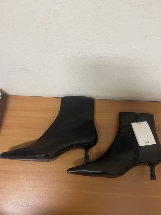 MANGO нови черни боти