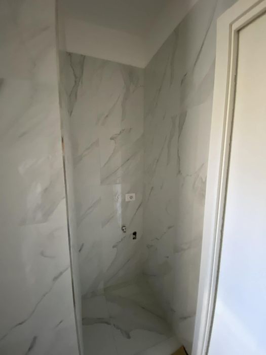 Renovari bai si bucatarii ,gresie/faianta