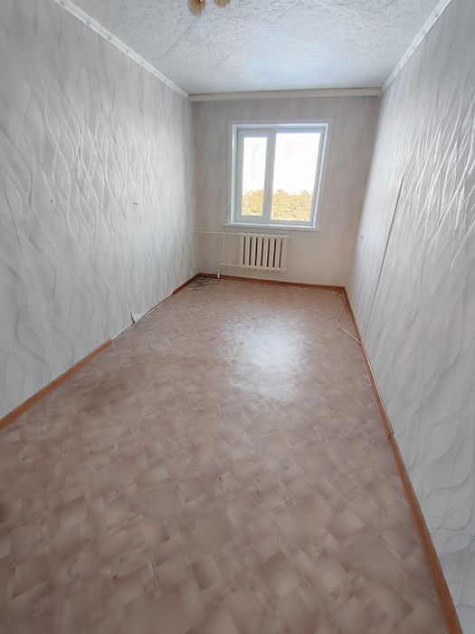 Продается 2-комн (6-50, 5 эт)