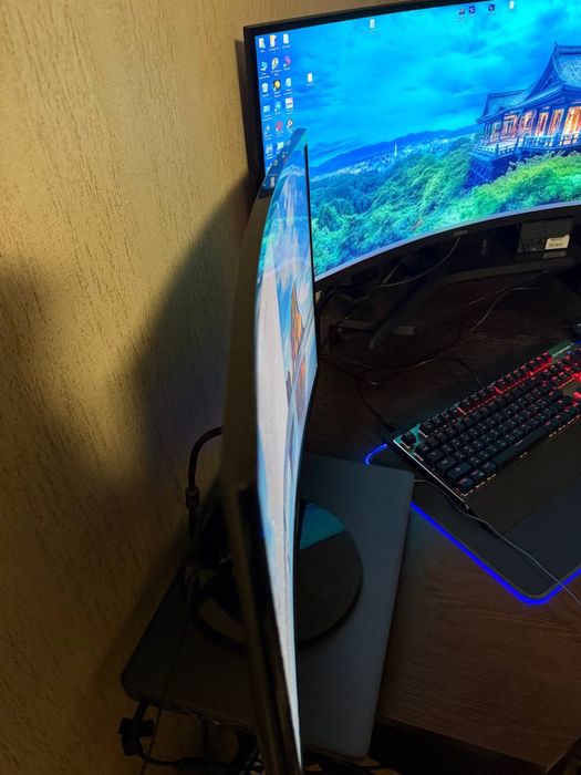 Samsung curved 24 monitor