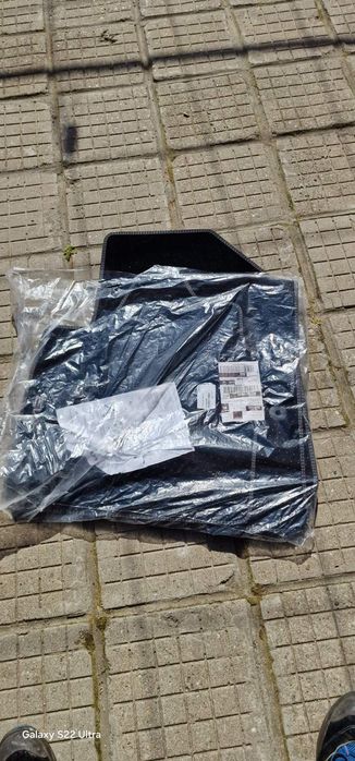 Kia EV6 оригинални мокетни стелки - Нови