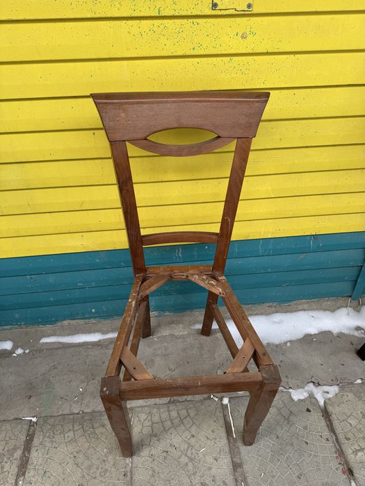 Антиквариатные стулья продам