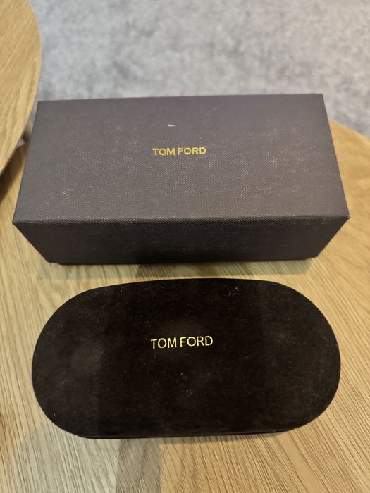 Ochelari TF purati doar odata, fara urme