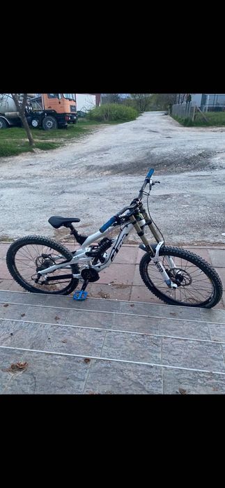 Велосипед YT Tues втора употреба