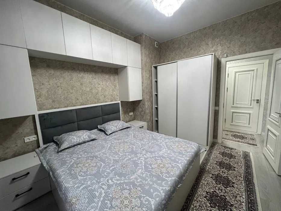 R5 Сдаётся Классная квартира 2/1/5 на Кадышева, ор-р Авиасозлар!