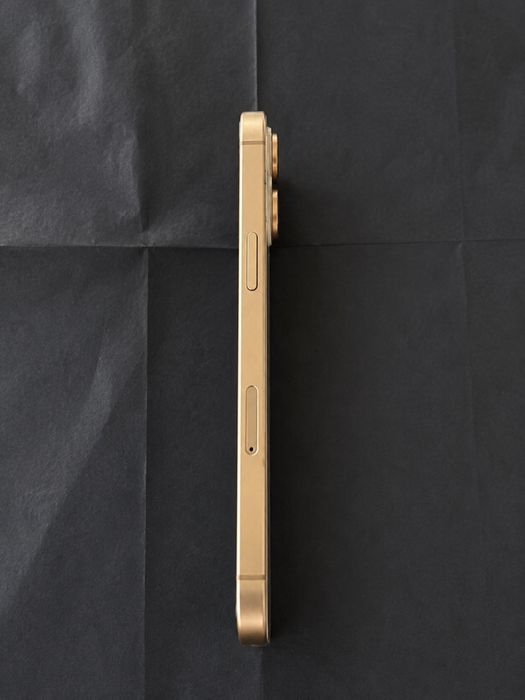 Iphone. 16 pro 128