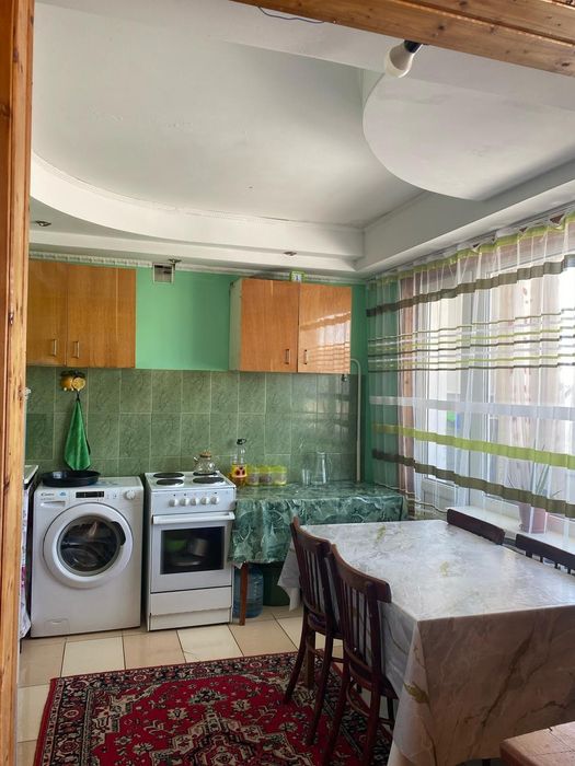 Продам 2 комнатную квартиру