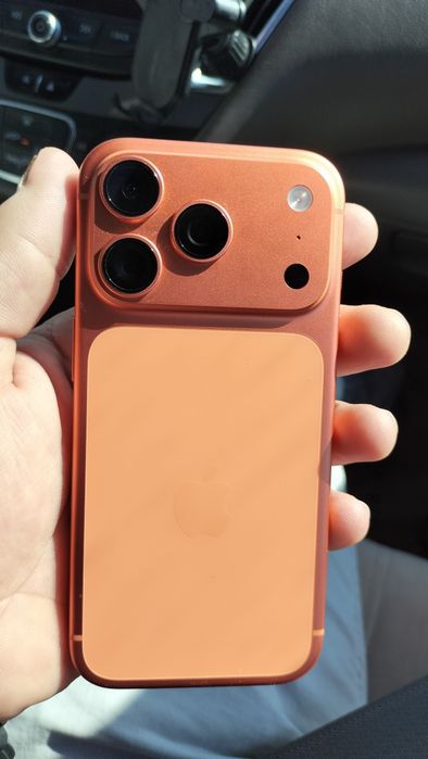 iPhone 17 pro EAC 256
