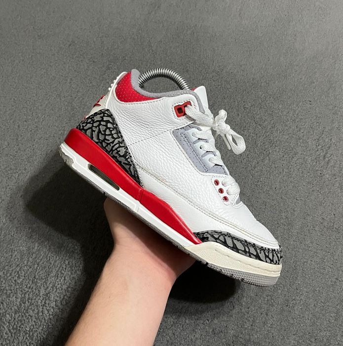 Jordan 3 Retro Fire Red