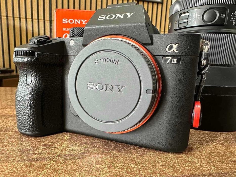 Фотоапарат Sony A7 III + 2 обектива