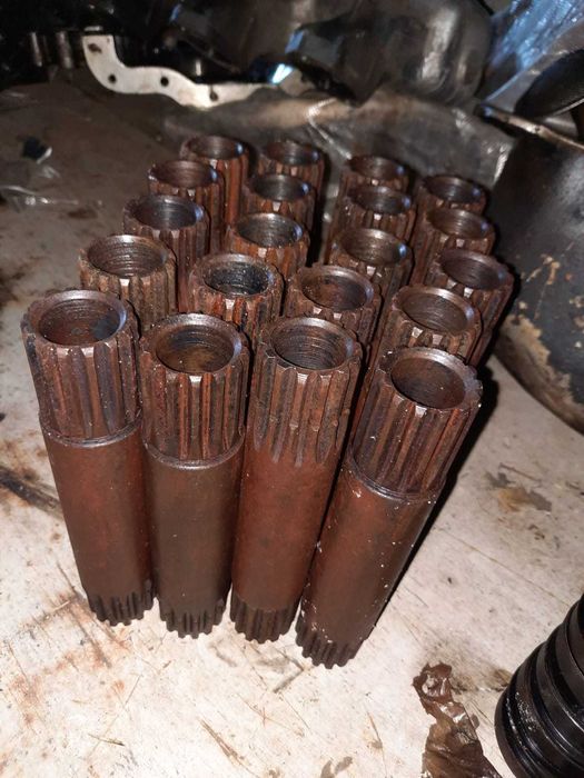 Т-25 Продаю запчасти