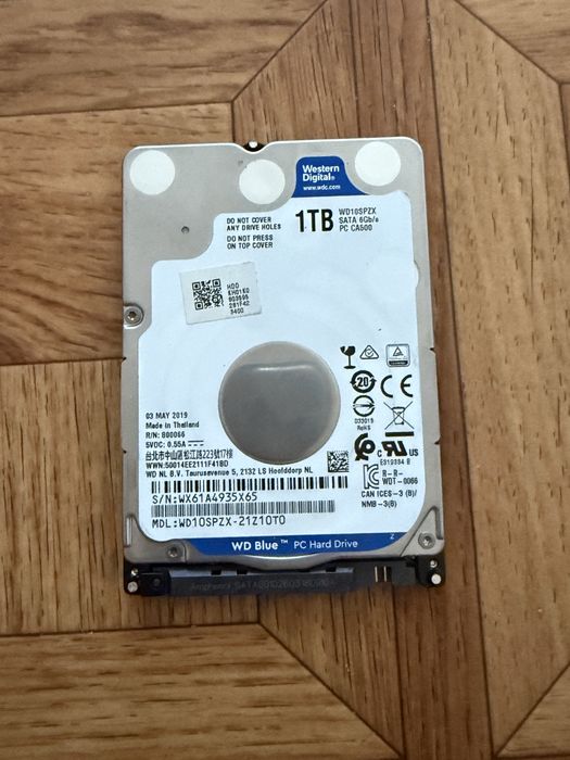 Продам жесткий диск WD Blue 1TB (WD10EZEX)