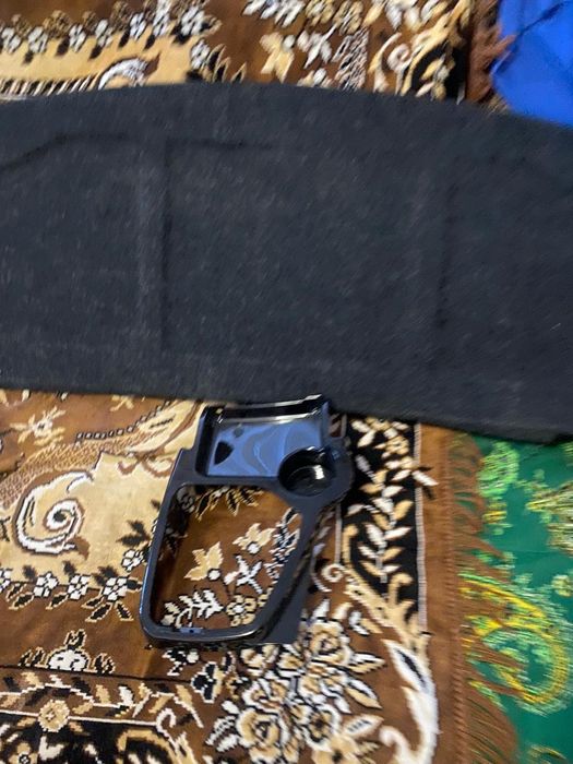 Продам запчасти на Приору и ваз 21010