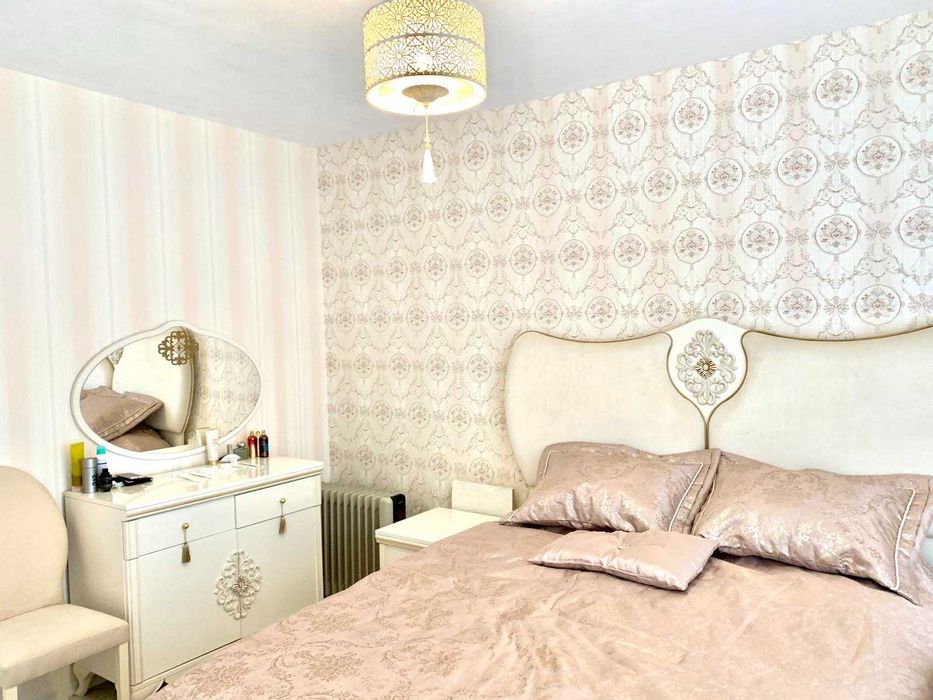 Продава се Тристаен апартамент в София, Малинова долина - 95 кв.м за 2843 €/кв.м - Снимка #4