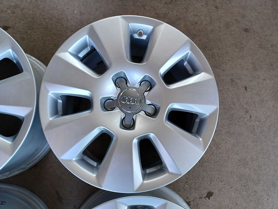 4 бр. оригинални алуминиеви джанти AUDI 16" 5x112 ф66.6, ET37, 7,5J
