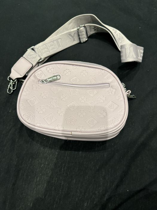 Виолетова чанта sweet years