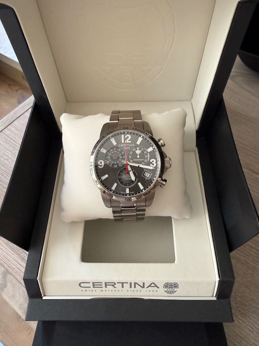 Certina часовник