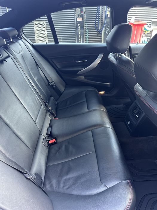 BMW Seria 3  F30