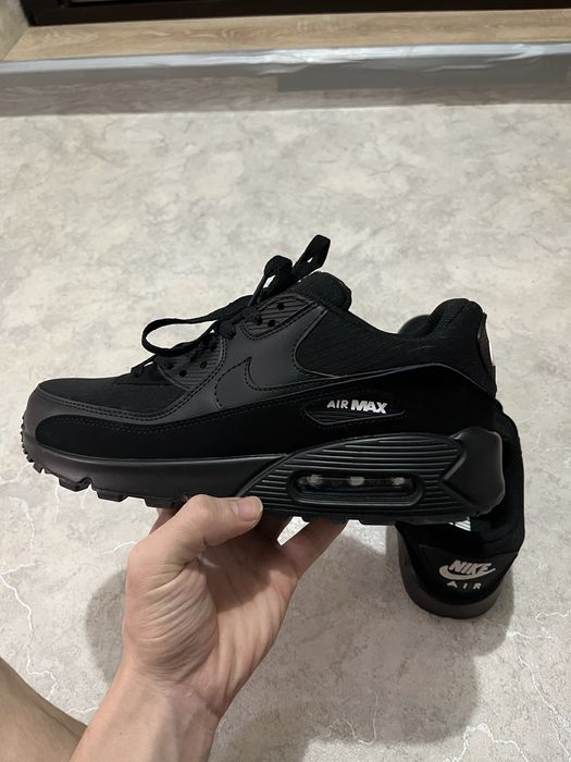 Найк Аир мах 90.