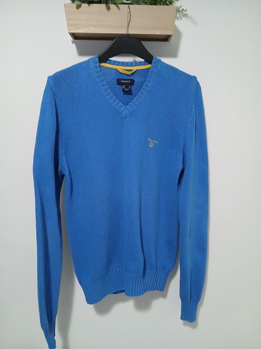 Pulover GANT pt barbati  S original.
