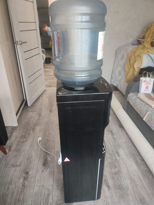 Кулер для воды Almacom с холодильником + Бутыль в подарок!