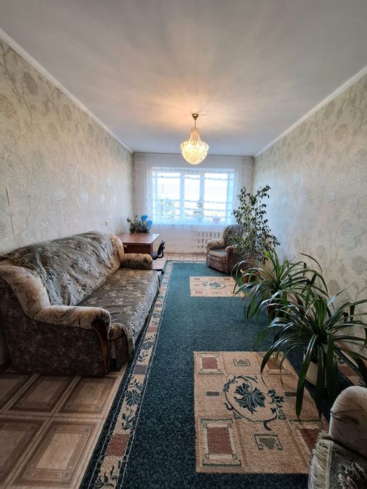 Продаётся 3-комн. квартира, микрорайон Строитель