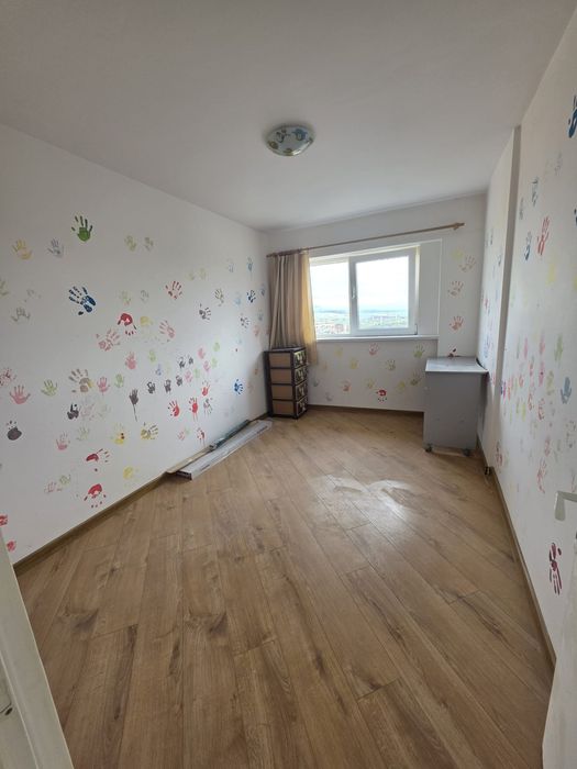 Apartament cu 2 camere, decomandat