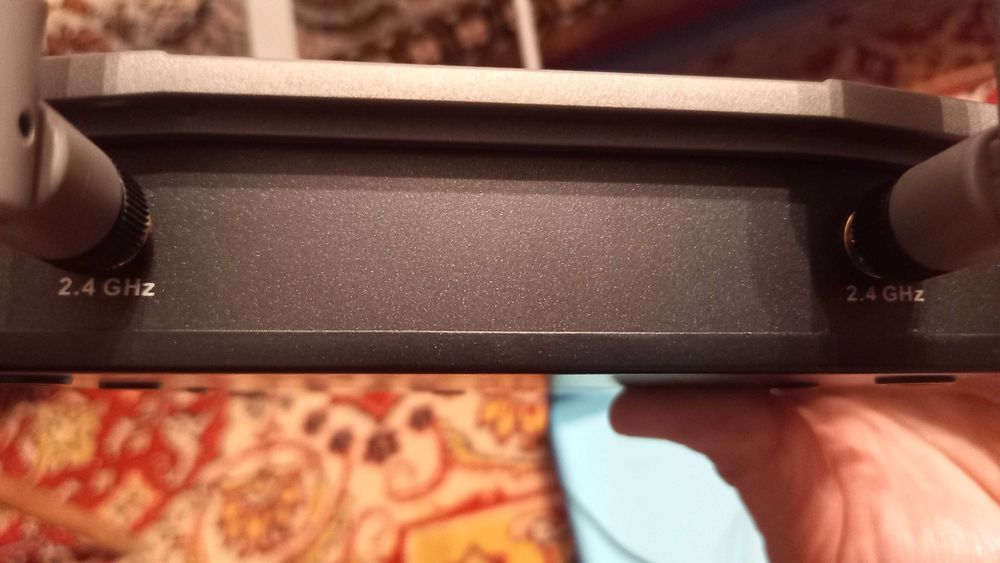 Продам беспроводную точку доступа  D-Link DAP-2690