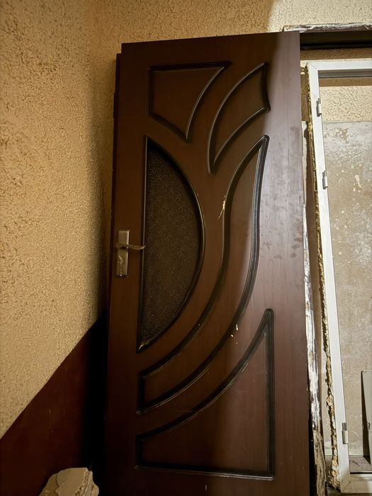 Mdf 2 eshik 2 ta akfa eshik B/U lekin ishlatilinmagan yengi